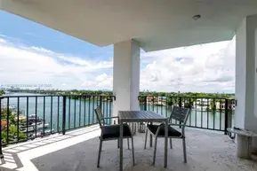 Stylish & Sunlit Miami Beach Condo | Perfect Location 3 bed 3 bathroom