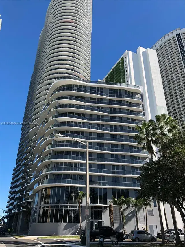 BRICKELL FLATIRON CONDO