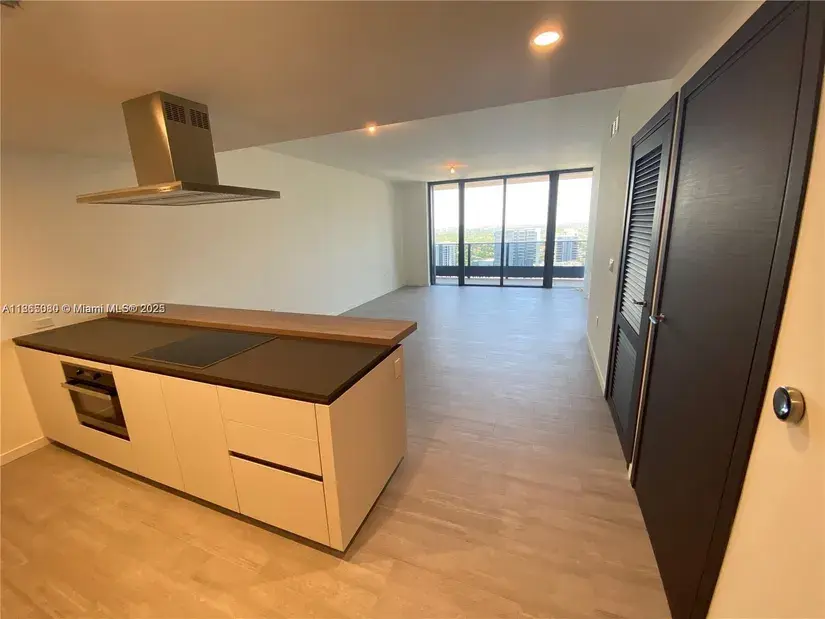 BRICKELL FLATIRON CONDO